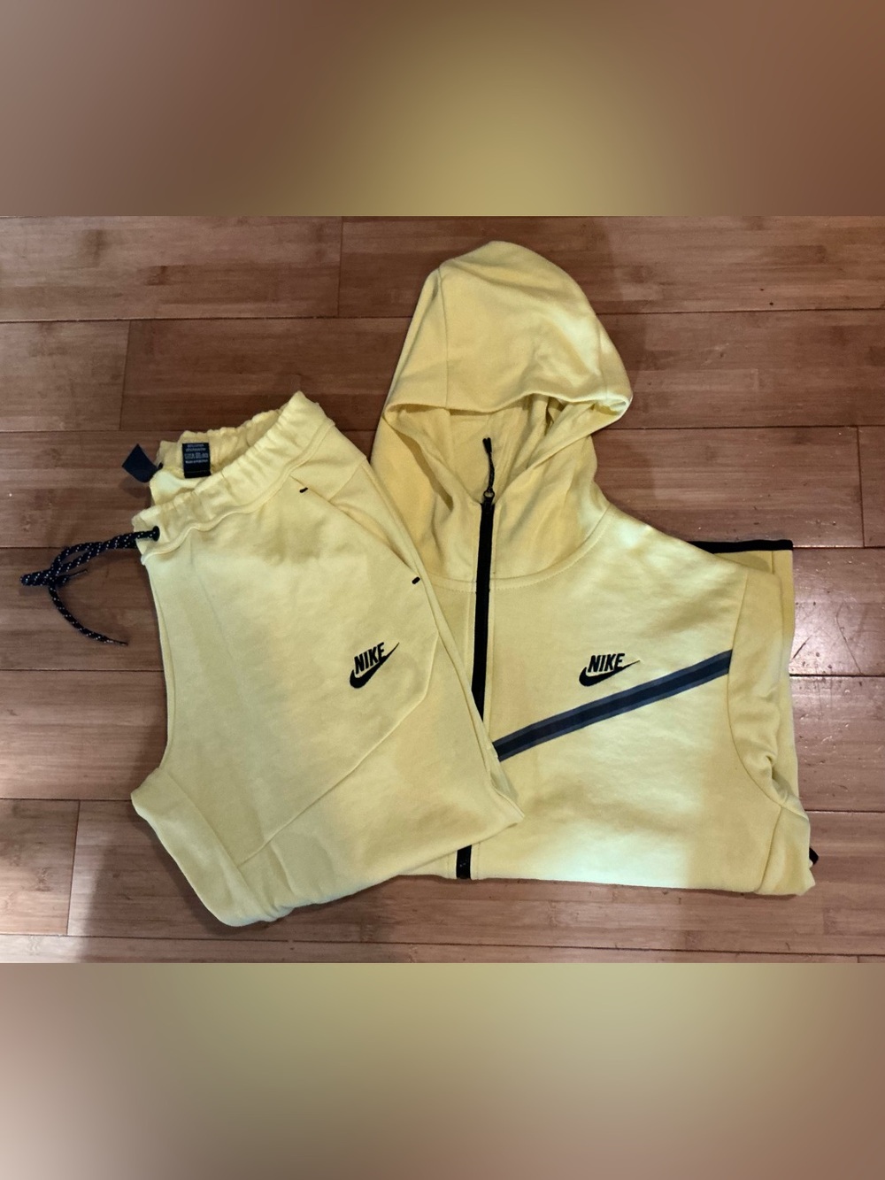 Nike Tech Fleece Tracksuit Set Yellow Full Zip Hoodie Joggers Pants Women's M